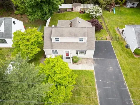 22 Oakbrook Road Ossining NY 10562