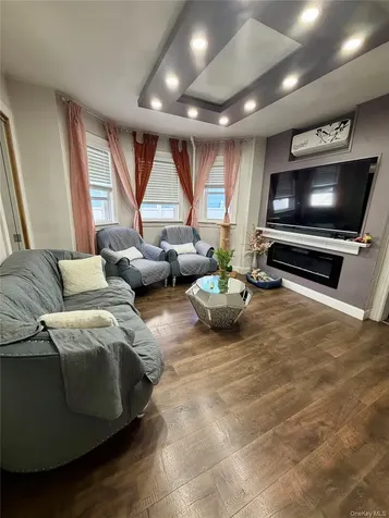 10204 97th Avenue Ozone Park NY 11416