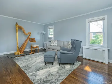 23 Phillips Road Glen Cove NY 11542