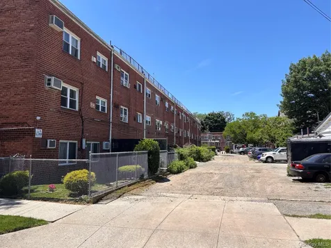 224-17 Braddock Avenue Queens Village NY 11428