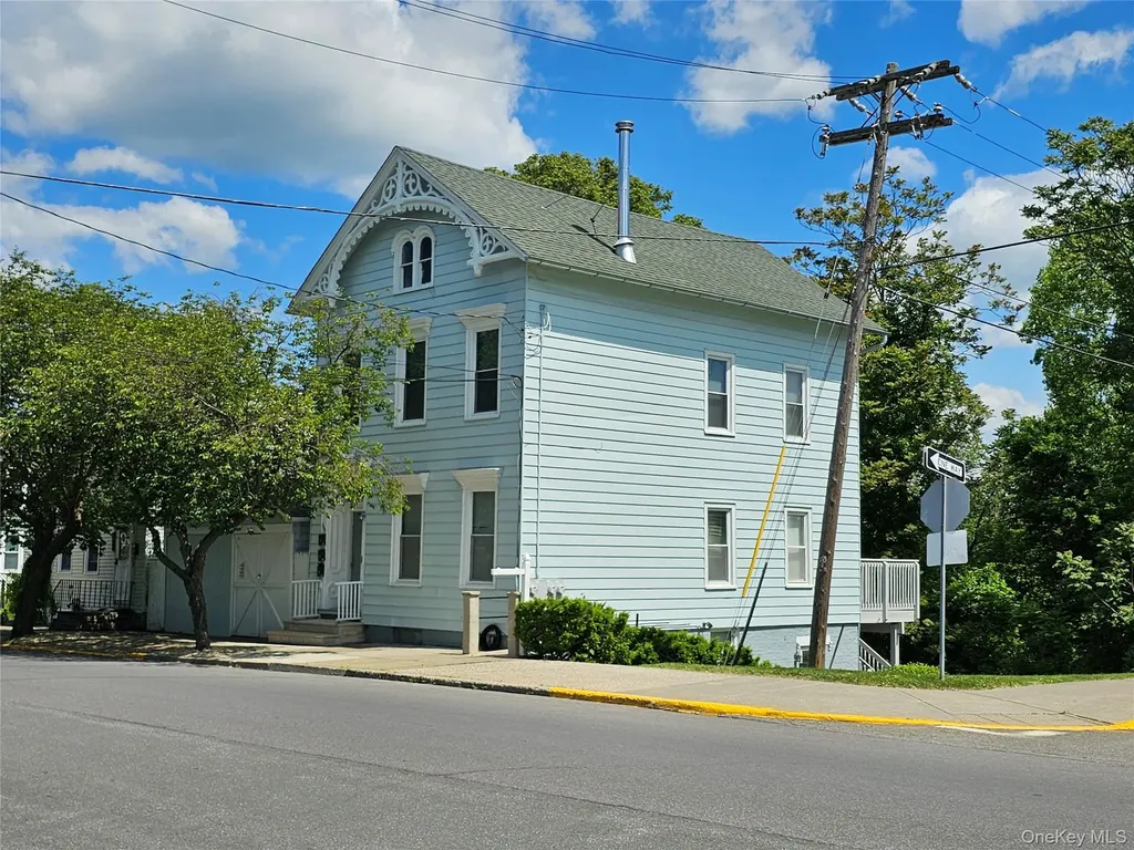 356-358 State Street Hudson NY 12534