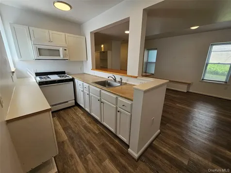 356-358 State Street Hudson NY 12534
