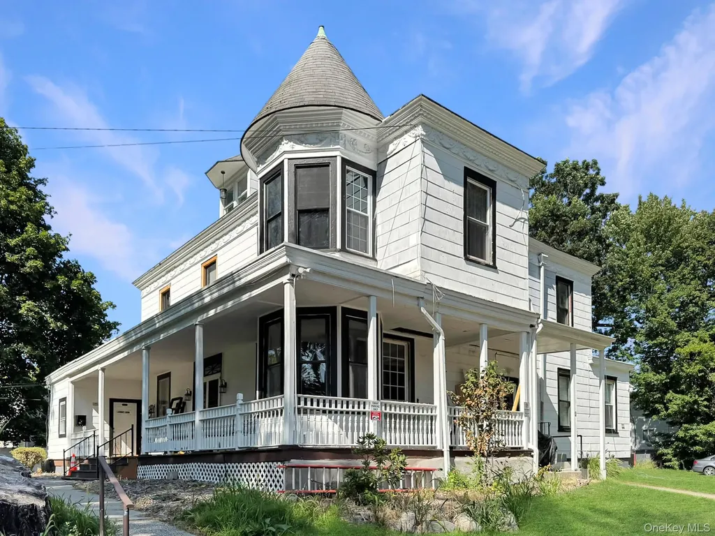 3604 Lexington Avenue Mohegan Lake NY 10547