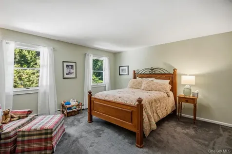 47 Lubber Street Stony Brook NY 11790