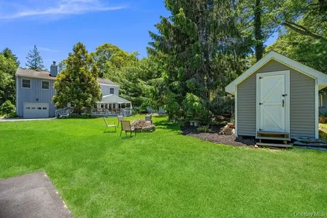 47 Lubber Street Stony Brook NY 11790