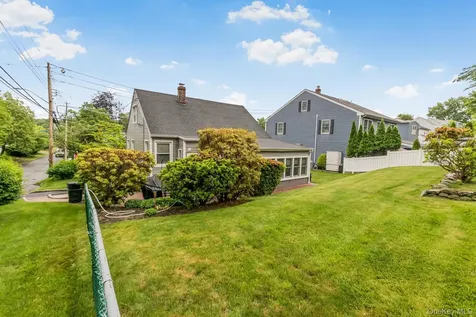 87 Etville Avenue Yonkers NY 10703