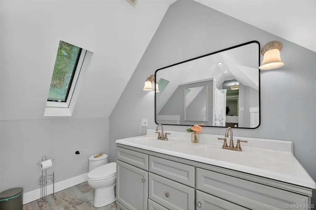 11 Arbutus Street Putnam Valley NY 10579