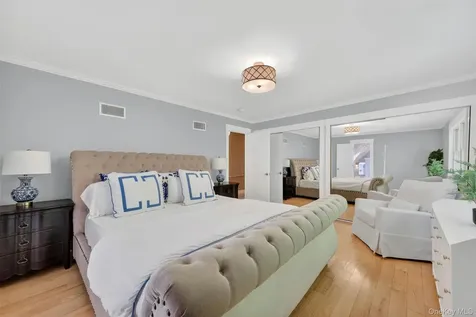 11 Arbutus Street Putnam Valley NY 10579