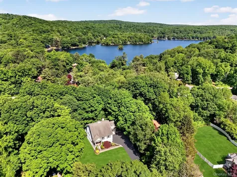 11 Arbutus Street Putnam Valley NY 10579