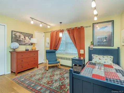 7 Cedar Lane Glen Head NY 11545