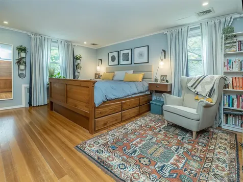 7 Cedar Lane Glen Head NY 11545