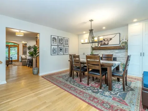 7 Cedar Lane Glen Head NY 11545
