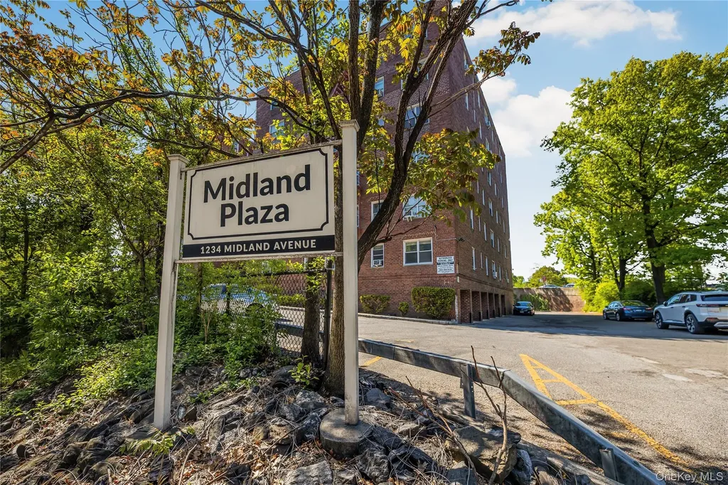 1234 Midland Avenue Bronxville NY 10708