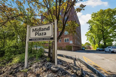 1234 Midland Avenue Bronxville NY 10708