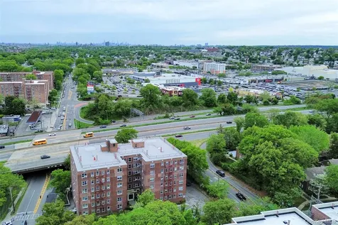 1234 Midland Avenue Bronxville NY 10708