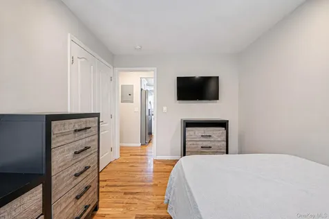 176-06 145 Drive Springfield Gardens NY 11434