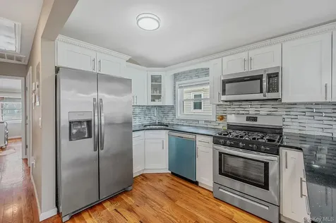 176-06 145 Drive Springfield Gardens NY 11434