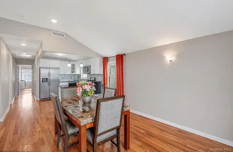 176-06 145 Drive Springfield Gardens NY 11434