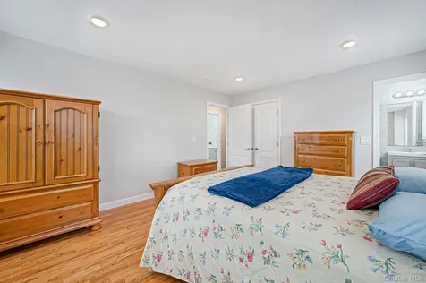 176-06 145 Drive Springfield Gardens NY 11434