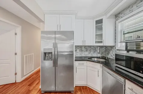 176-06 145 Drive Springfield Gardens NY 11434