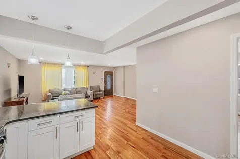 176-06 145 Drive Springfield Gardens NY 11434
