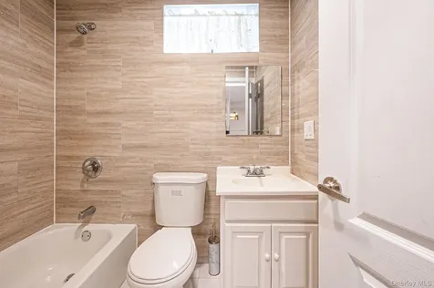 176-06 145 Drive Springfield Gardens NY 11434
