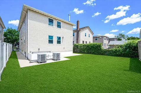 176-06 145 Drive Springfield Gardens NY 11434