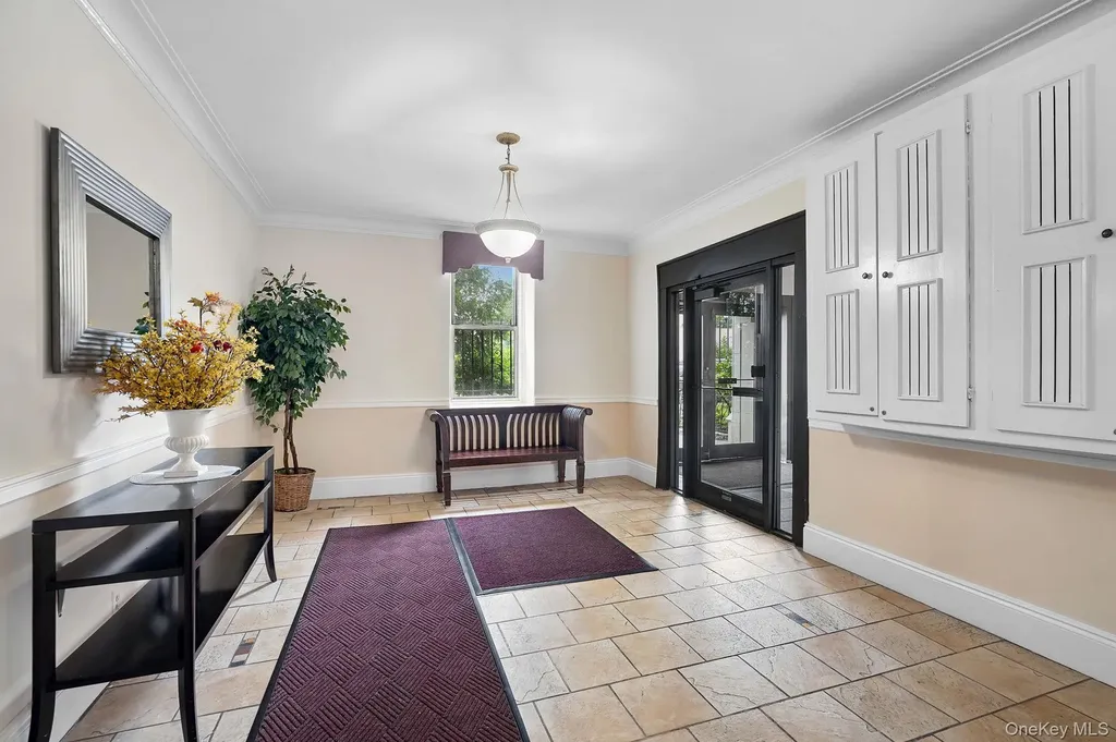 472 Gramatan Avenue Mount Vernon NY 10552