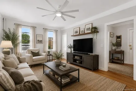472 Gramatan Avenue Mount Vernon NY 10552