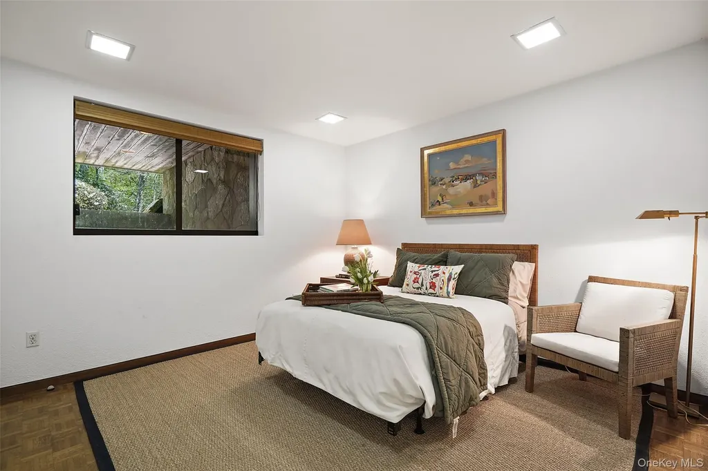164 Eastwoods Road Pound Ridge NY 10576