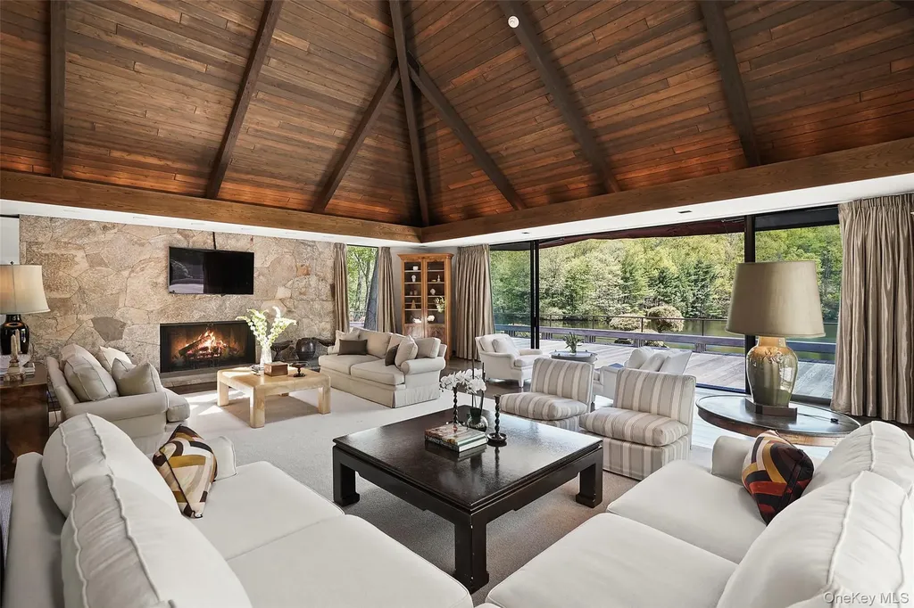 164 Eastwoods Road Pound Ridge NY 10576