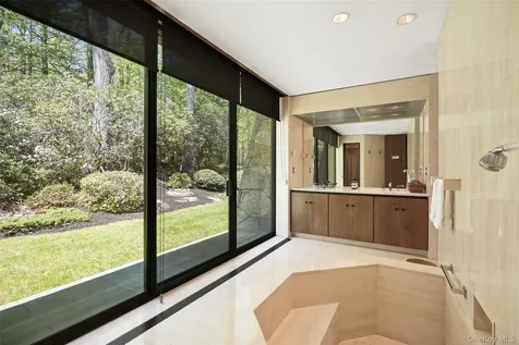 164 Eastwoods Road Pound Ridge NY 10576