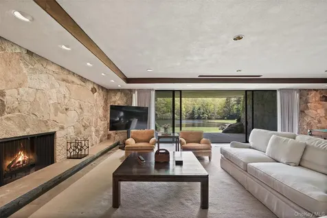 164 Eastwoods Road Pound Ridge NY 10576
