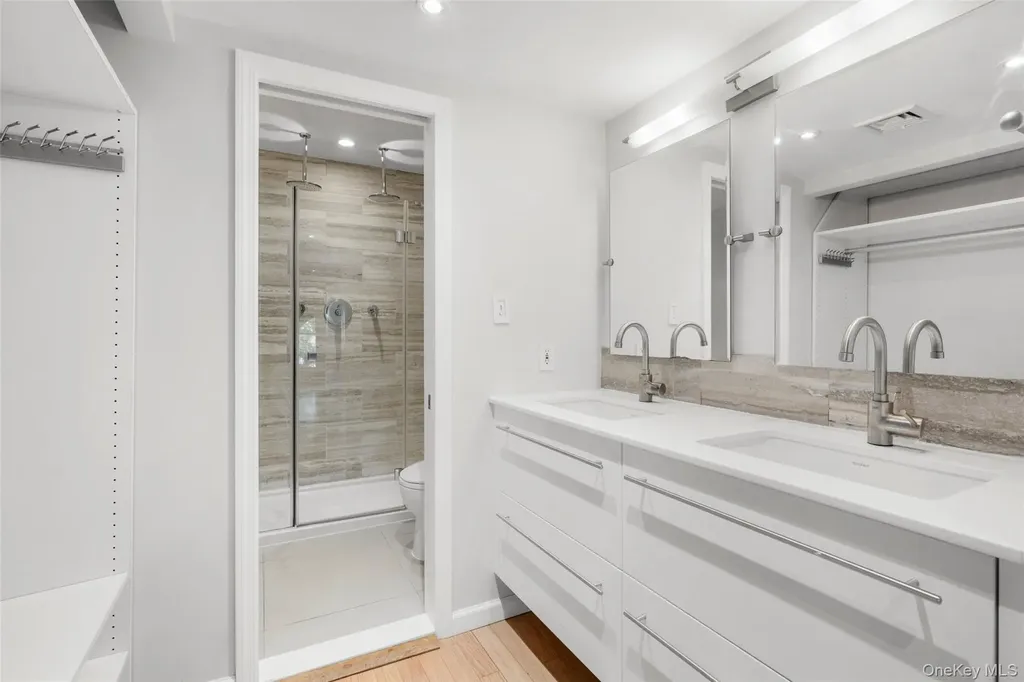 18 Bronxville Glen Drive Bronxville NY 10708