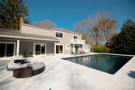 220 Pleasure Drive Riverhead NY 11901