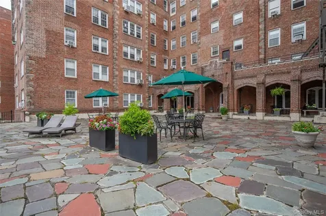 270 Bronxville Road Bronxville NY 10708