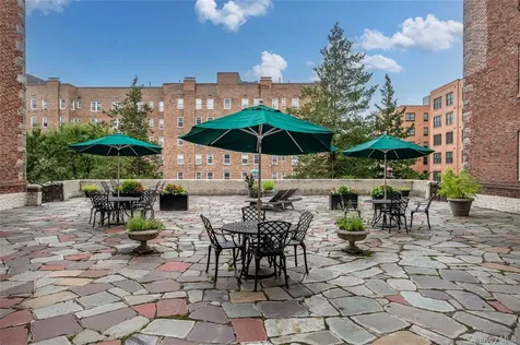 270 Bronxville Road Bronxville NY 10708