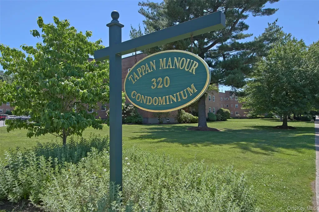 320 S Broadway Tarrytown NY 10591