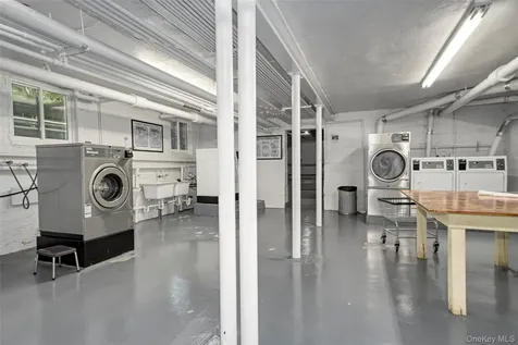320 S Broadway Tarrytown NY 10591