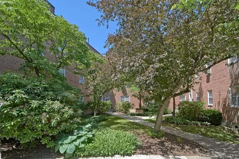 320 S Broadway Tarrytown NY 10591
