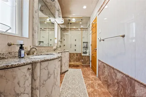 7355 194th Street Fresh Meadows NY 11366