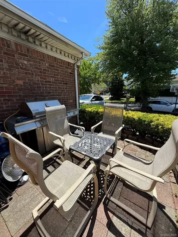 1498 Kew Avenue Hewlett NY 11557