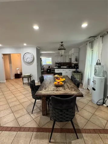 1498 Kew Avenue Hewlett NY 11557