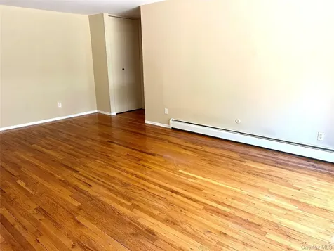 8 Colonial Road Beacon NY 12508