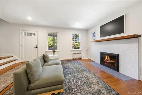 84 Mendham Avenue Hastings-on-hudson NY 10706