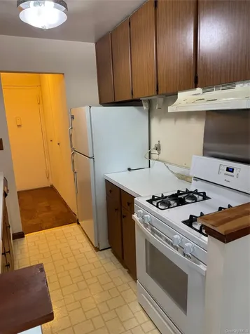 25 Stewart Place Mount Kisco NY 10549