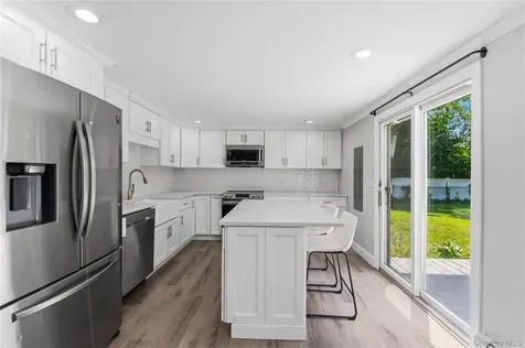 26 Halfcircle Drive Holbrook NY 11741