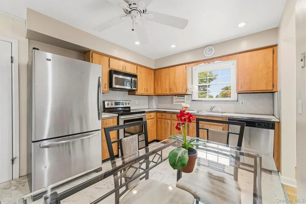 342 Roberts Avenue Yonkers NY 10703