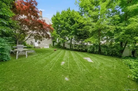 342 Roberts Avenue Yonkers NY 10703