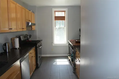 85 Bronx River Road Yonkers NY 10704